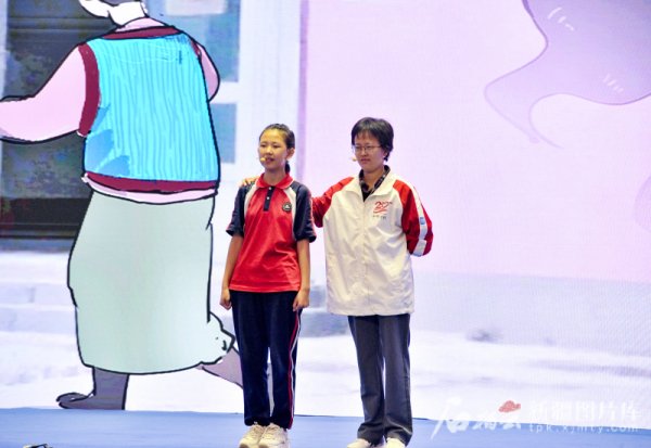 十大股票配资平台排名 天山故事汇星河 正能量澎湃大流量——2025年新疆网络文明大会侧记